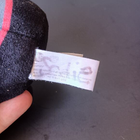 Suicide Squad Deadshot 6" Plush by Funko Mopeez – Good Condition - Picture 5 of 6